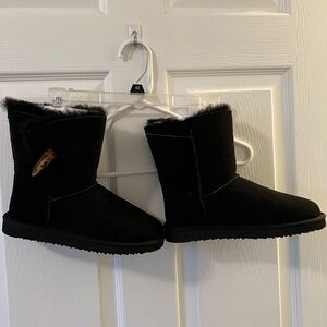 Kids Black Faux-Suede Button Snow Boots
